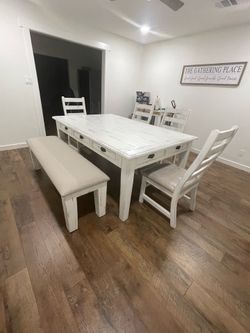 Dinning table