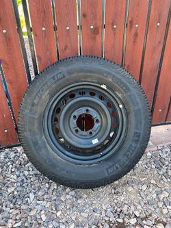 Toyota tundra spare wheel