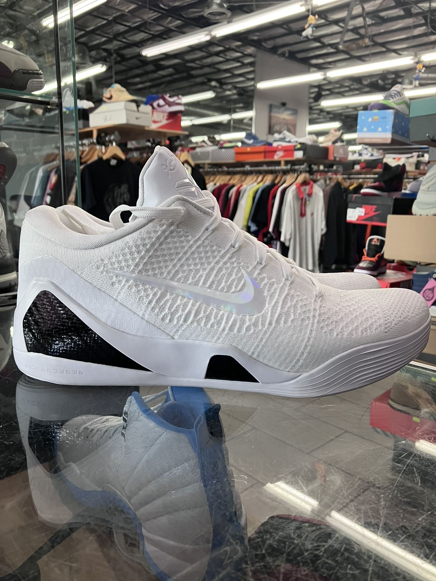 Nike Kobe 9 Elite Low Protro Halo