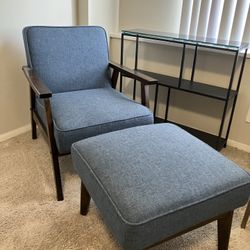 Mid-Century Modern Lounge Chair with matching Ottoman