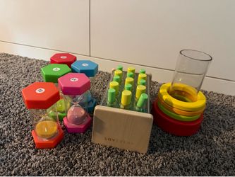 FREE kids’ blocks, sand timers, and stacking rings