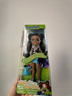 Bratz Play Sportz Sasha Rockin' Cheerleadin' Doll