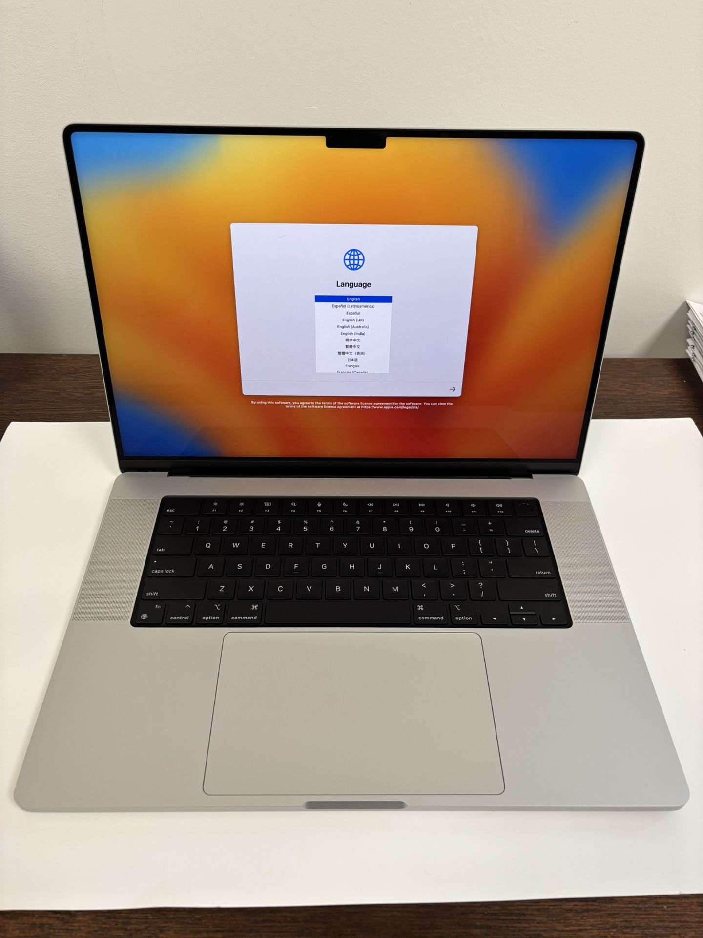 2023 Apple MacBook Pro M2 Pro 12 Core 16GB 512GB 4 Counts Charger Music & Video Software & Charger