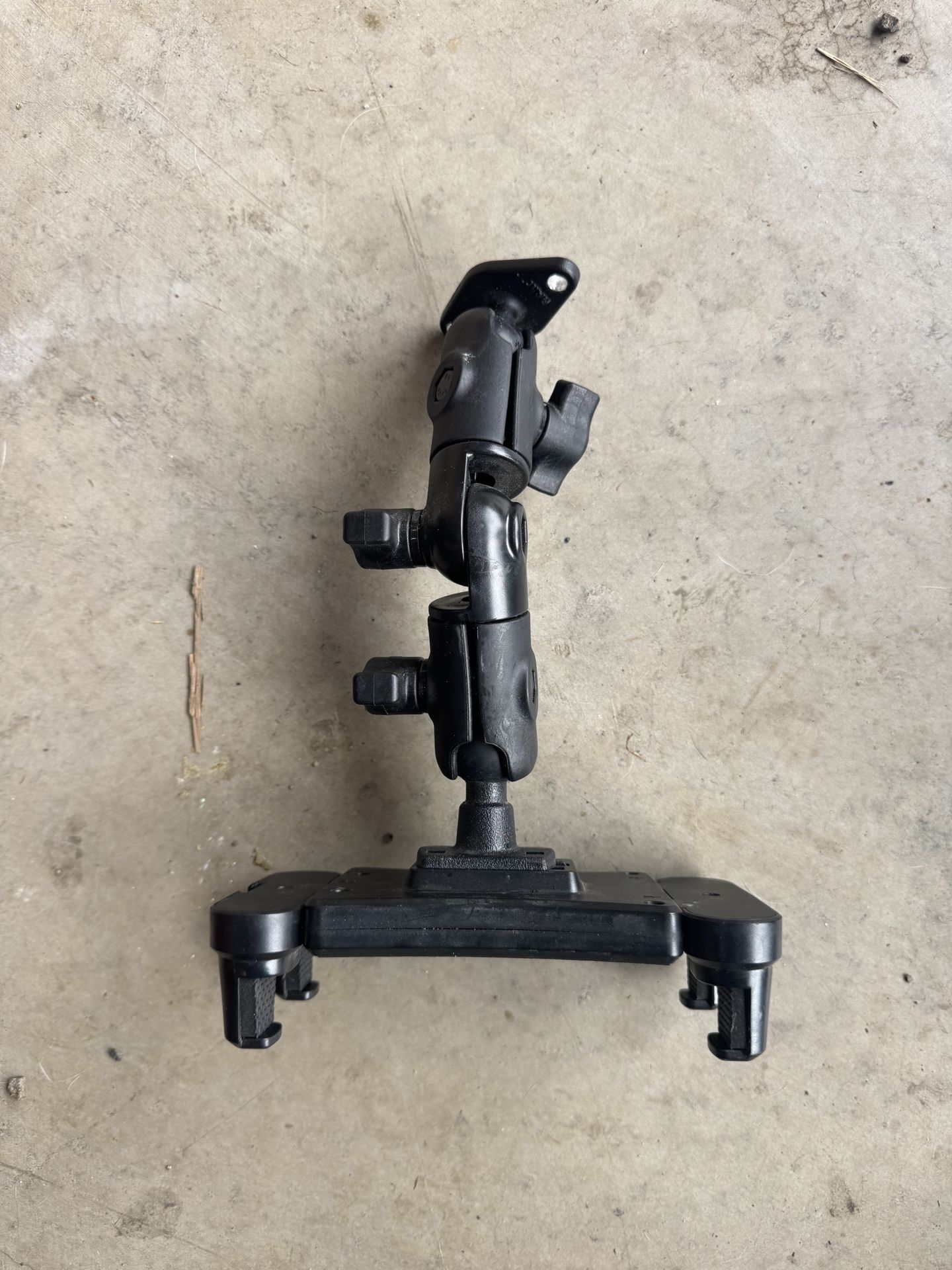 RAM iPad Mount