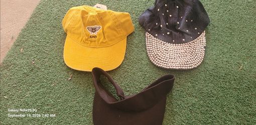 Women's hat bundle