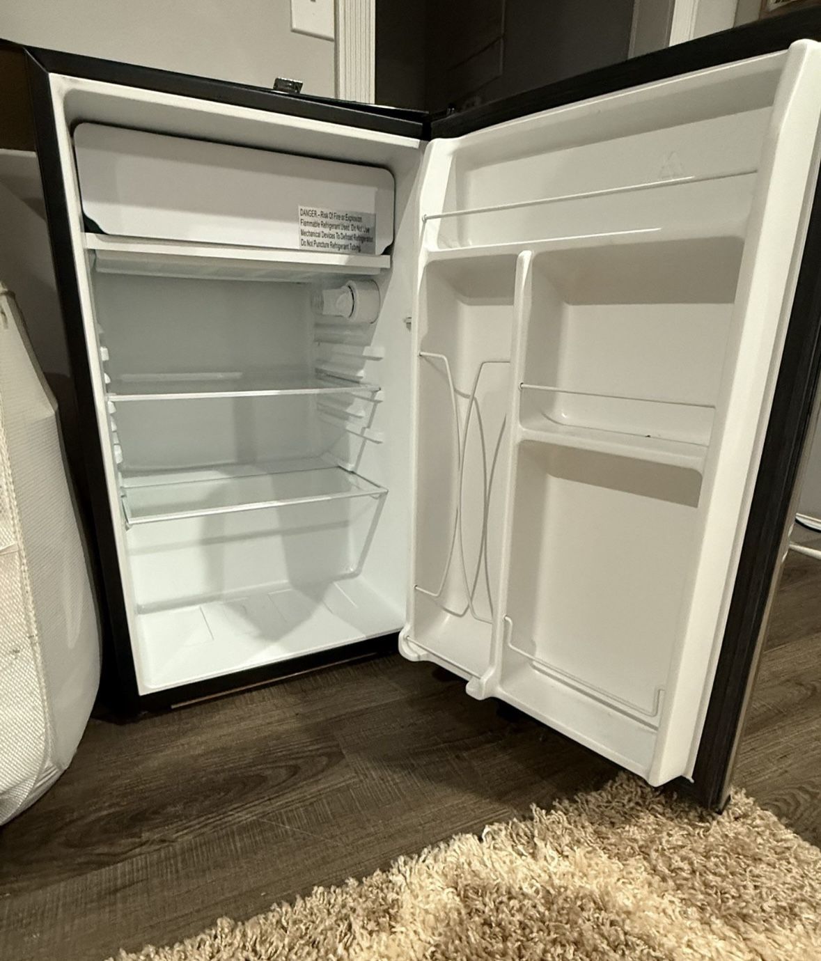 Whirpool Mini Fridge & Freezer