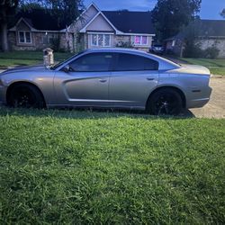 Charger Sxt 2014