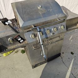 Charbroil Grill