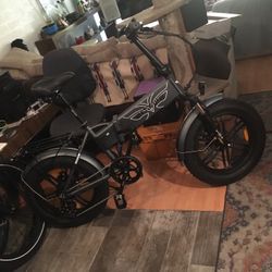 Best Folding Ebike For The Money Period!!!  Best Built And Beautiful!!! 28/30 Mph And 75 Mile Max Range Absolutely Awesome and Best Engineered! I