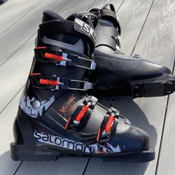 Ski Boots Salomon X3 Size 7-7.5