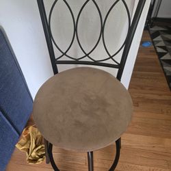 Bar Stools 2 Numbers 