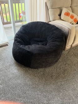 Oversized bean bag