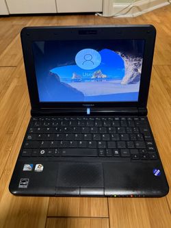 Toshiba NB305 Work Laptop