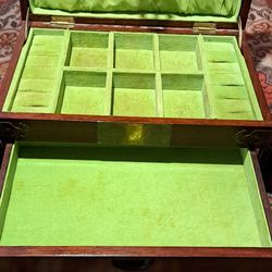 Oriental Jewelry box wood