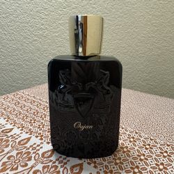 Gold Cap Oajan Parfums de Marly