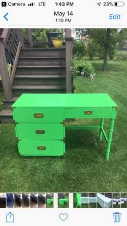 Campaign desk . Have 2 one can be customized