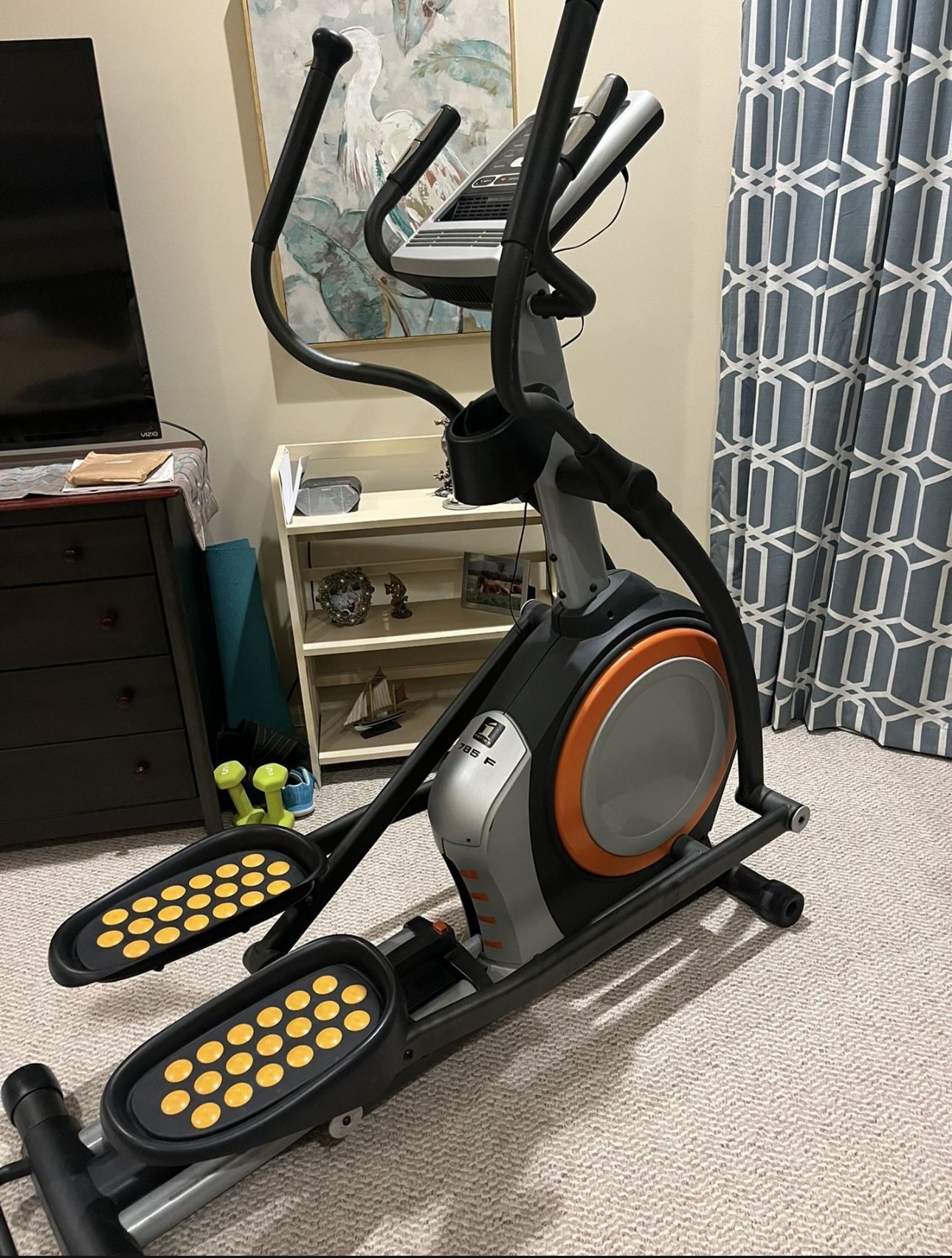 Elliptical Pro Form 785