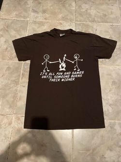 Vintage Y2K”Fun Games Until Someone Burns A Weiner” Funny Parody T-Shirt SZ S