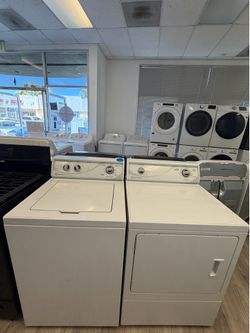 Speed queen washer & gas dryer set