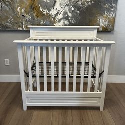 White Storkcraft Petal 4-in-1 Convertible MINI Crib- White Crib
