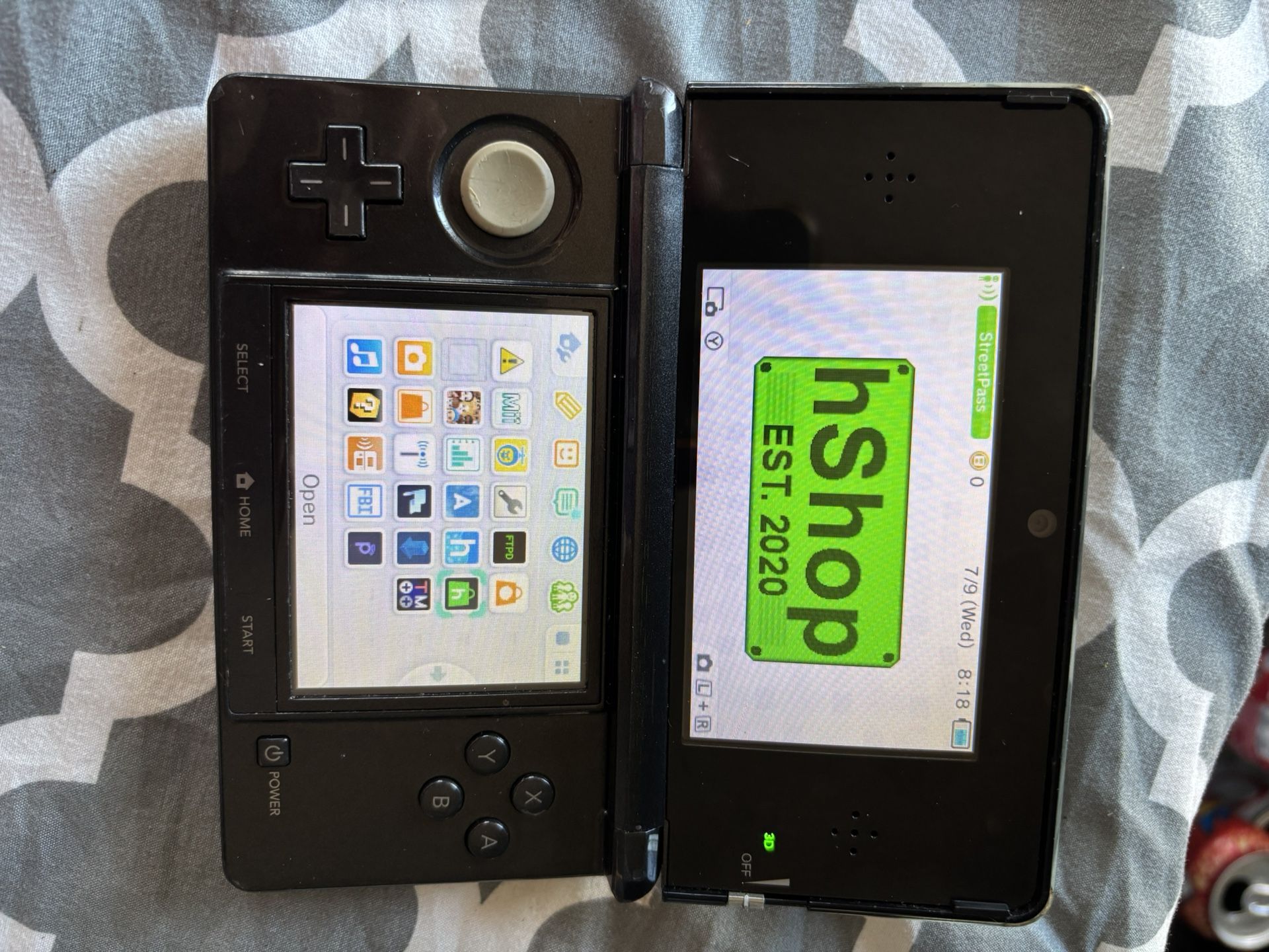 Nintendo 3DS Customized Cosmo Black Console Only