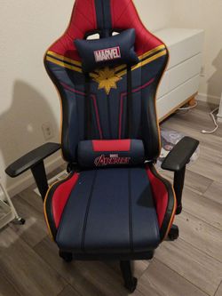 Wonder Woman gaming chair