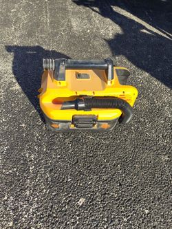 For Parts DeWalt Battery Vacuum.