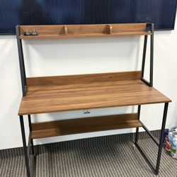 Versatile Piece For Entry, Office, Bed, Dining 