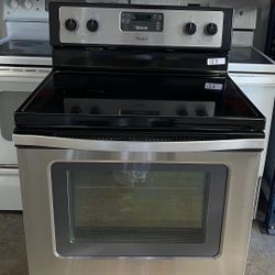WHIRLPOOL 30 INCH SMOOTH TOP ELECTRIC RANGE