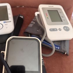 Blood pressure monitor