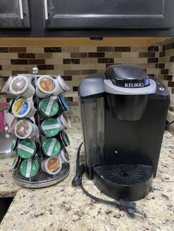 keurig coffee maker And Stand 
