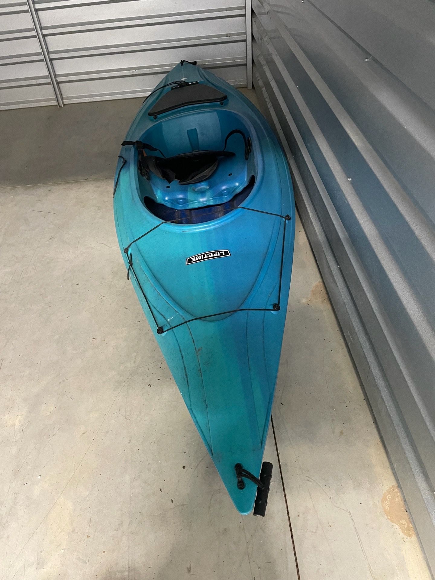 Lifetime Kayak - Sit-In