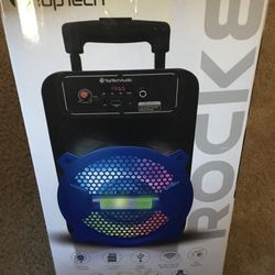 Rock 8 Bluetooth Speaker 