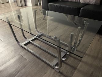 Coffee Table And Side Table 