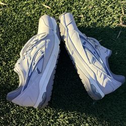 Man Tenis Shoes  Size 12 