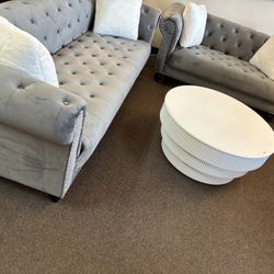 Sectional Sofa With Free Coffee Table 