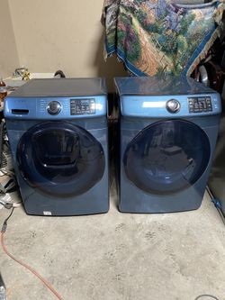 Samsung Set Washer And Dryer Dryer Is Gas