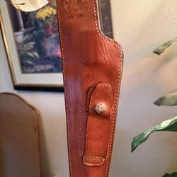 Vintage Safariland 101 Rev 8 3/8 Monrovia Calif. Shoulder Gun Holster Brown Leather