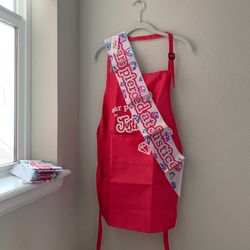 Apron + 11 sashes