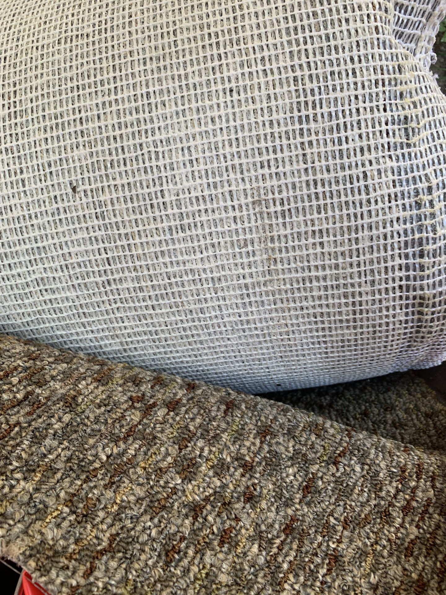 Carpet 12 x 46 .8 para 3 cuartos regulares on