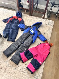 Kids- SNOW GEAR Size 2-4