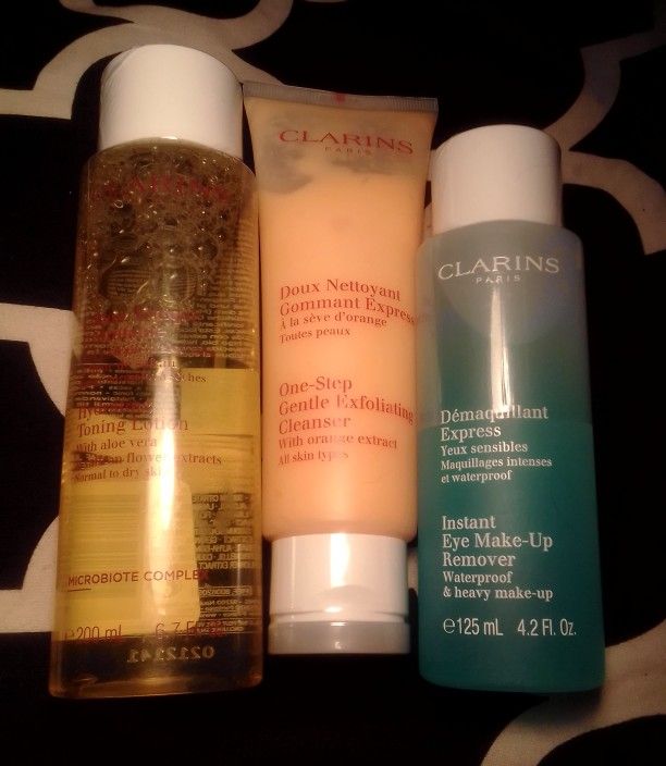 CLARINS (3)PC SET-HYDRATING TONING LOTION & EXFOLIATING CLEANSER/MAKEUP REMOVER