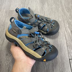 Keen Newport H2 Youth Size 1 Gray Blue Bungee Walking Sport Hiking Sandals