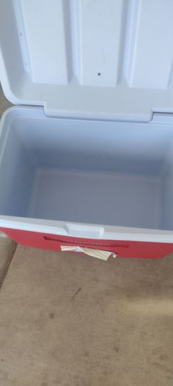 Ice chest