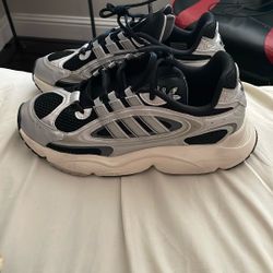Adidas Ozmillen 8 1/2 LAST ONE