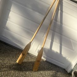 Oars With Oarlocks