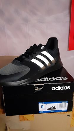 Adidas run90s
