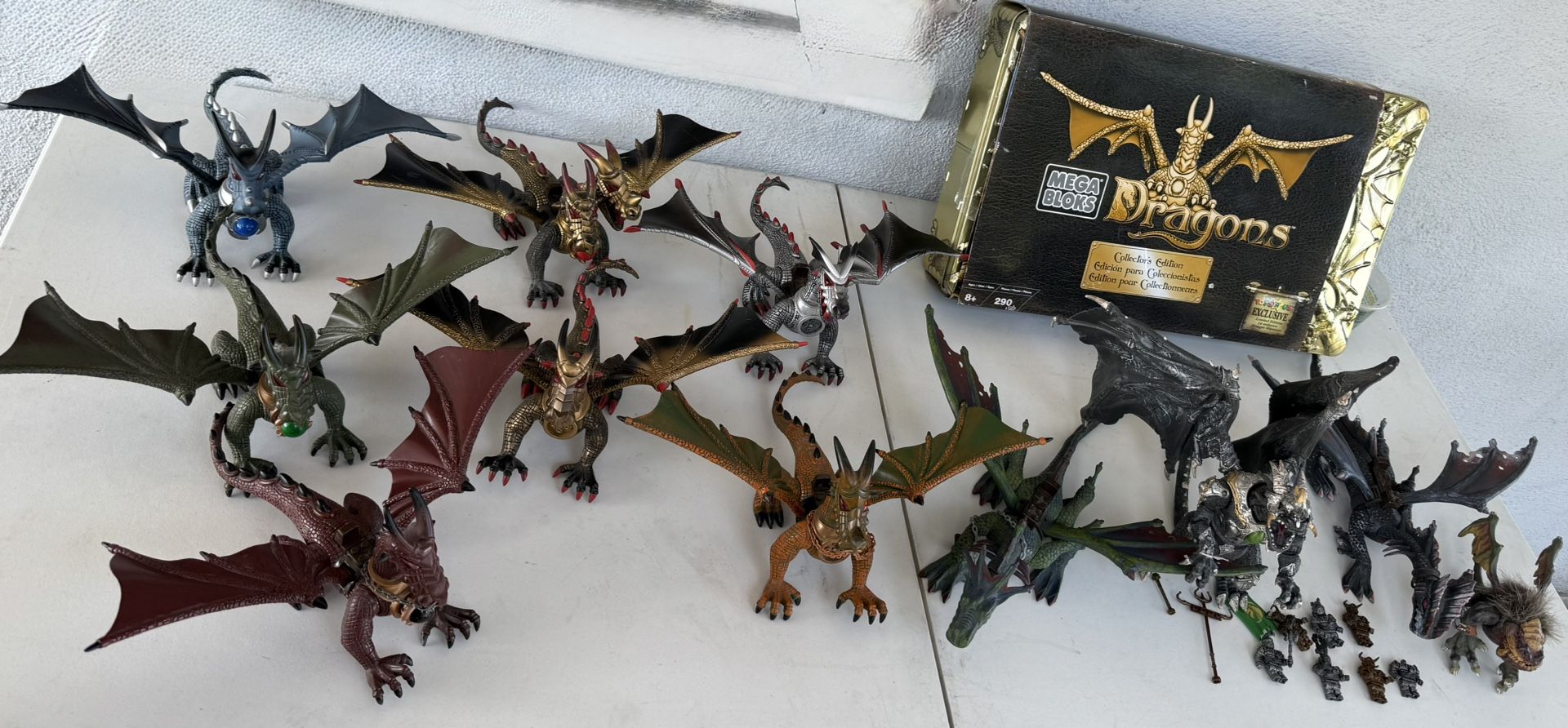 Vintage 2002 Mega Bloks Dragons Lot (Rare Dragons) Please Read Description