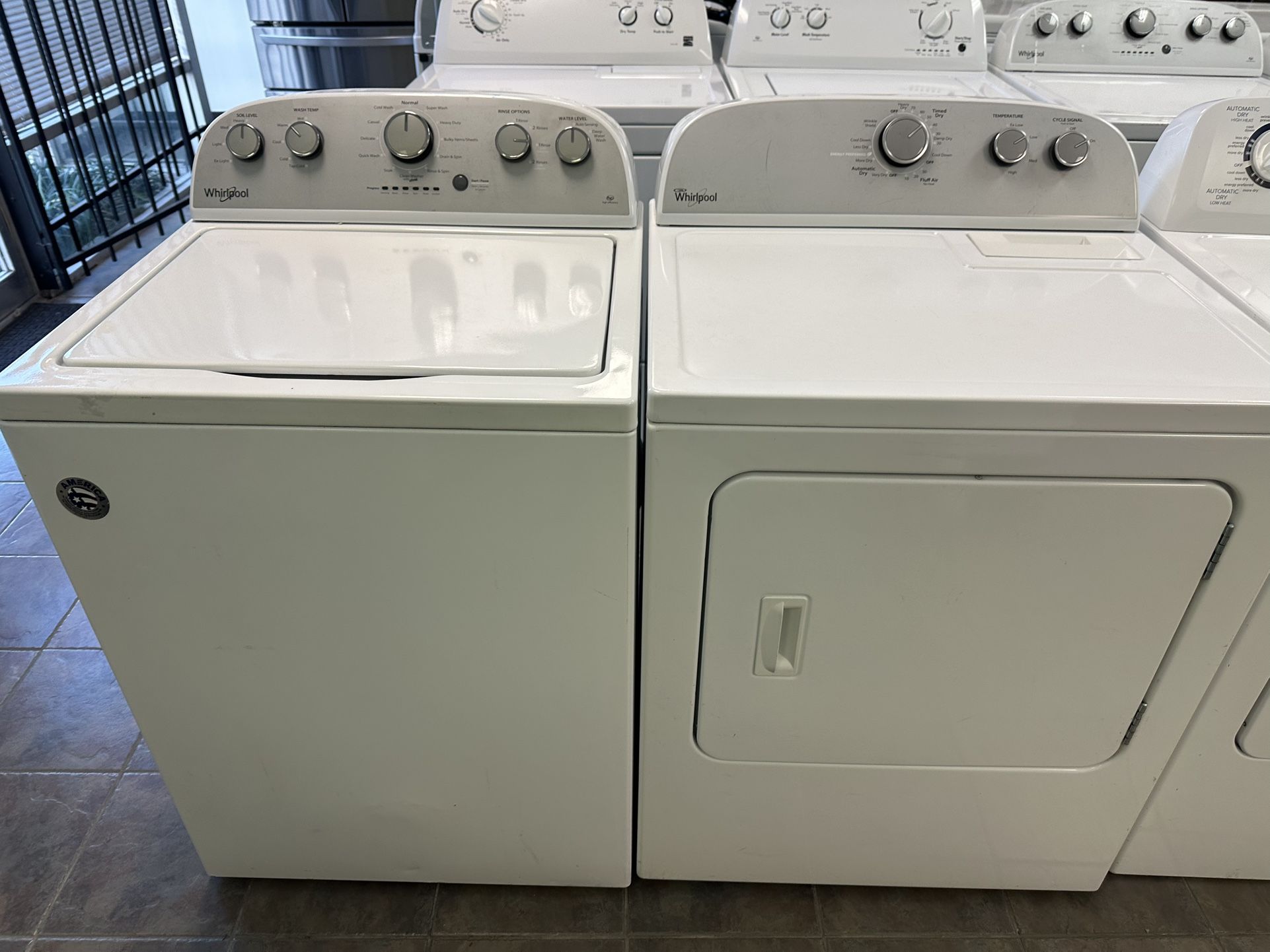 Whirlpool Washer And Electric Dryer Set
