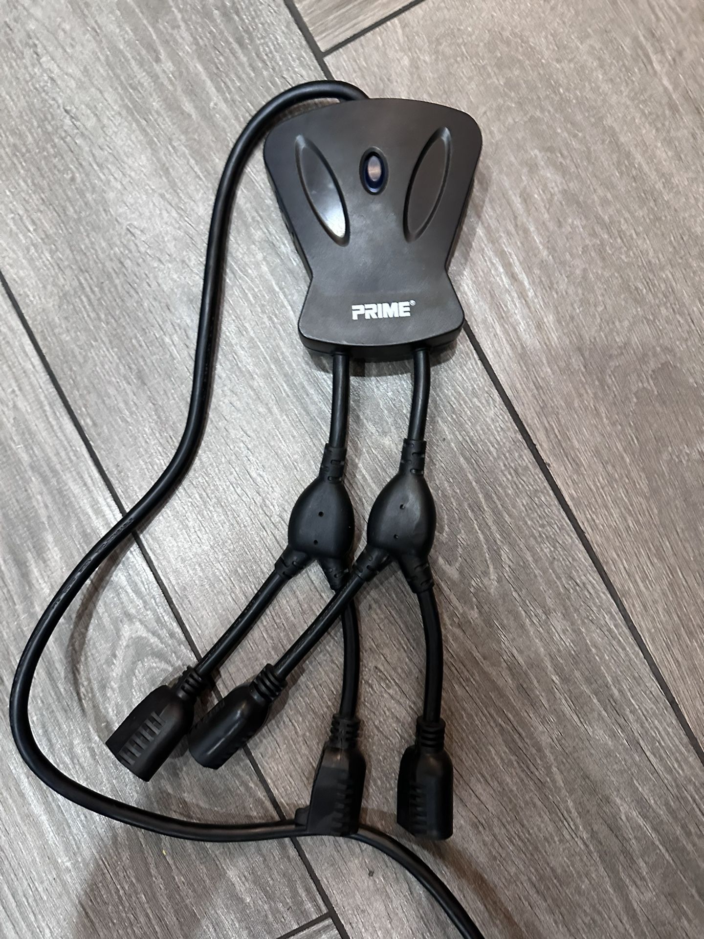 31 X Flexible Power Strip 5 Outlets, 3 Foot Cord, UL Listed Grounded Extension Cord Outlet